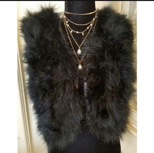 BEBE Beautiful Feather Vest Black Size S MSRP $129